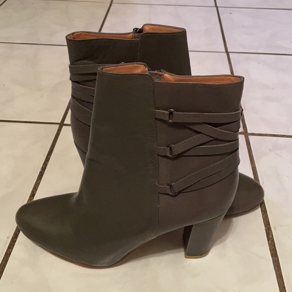 Halogen Grey Heather Sadee Lace-up  Boots/Booties - Picture 12 of 12